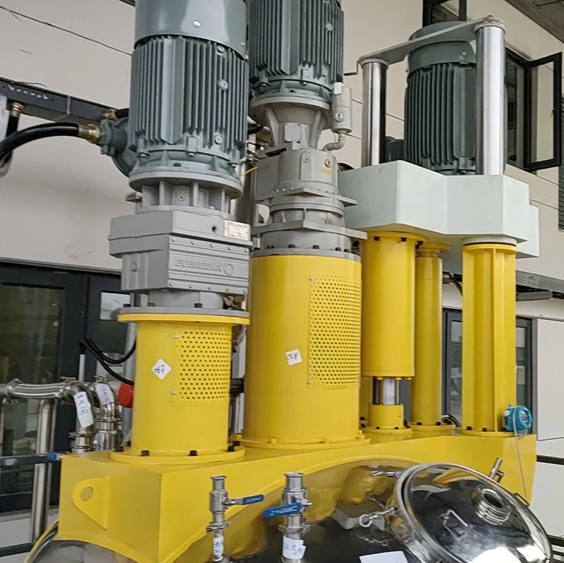 Triple Shaft Mixer